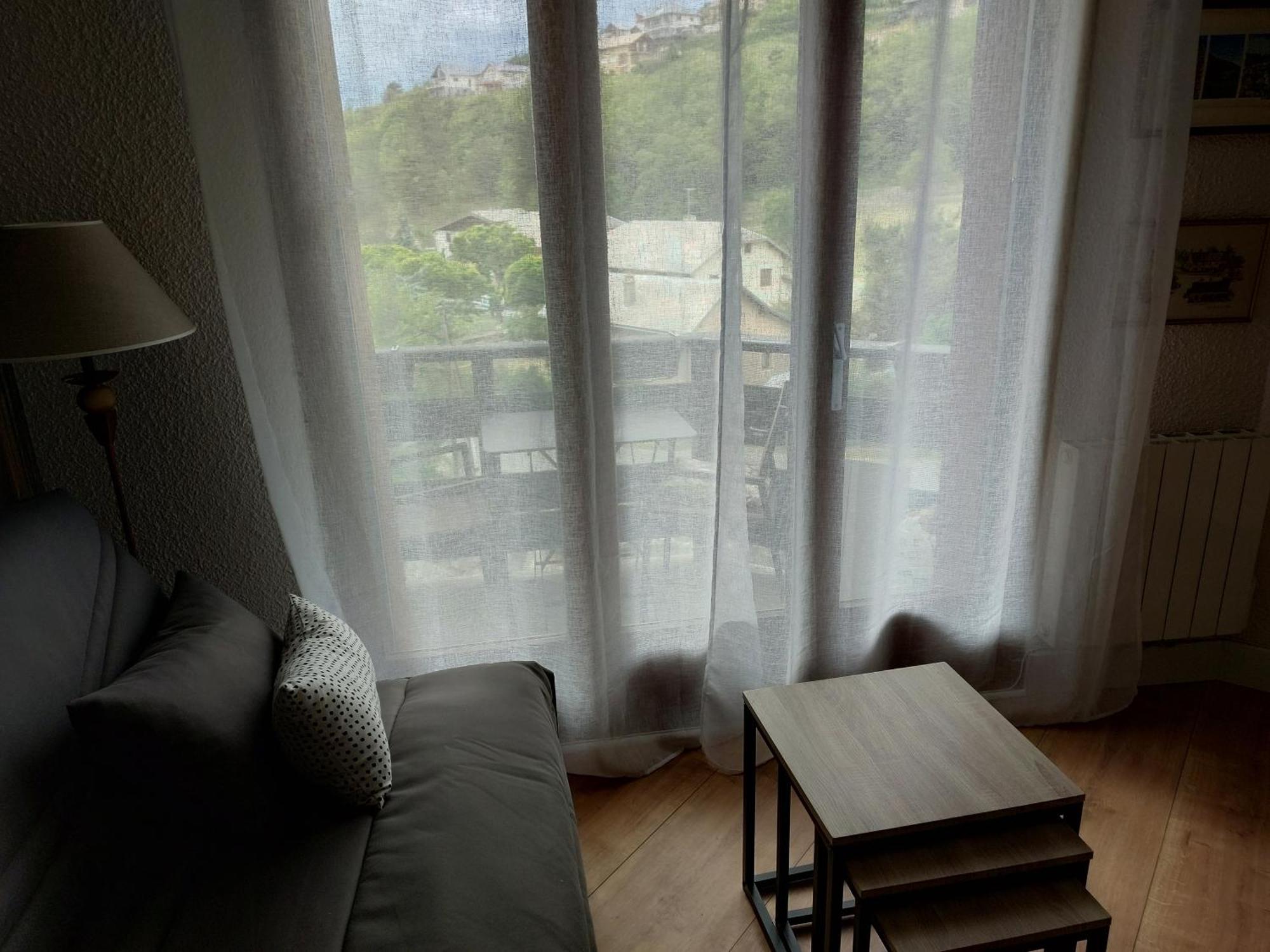 Appartement En Residence Proche Du Plan D'Eau Embrun Ngoại thất bức ảnh